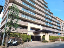 【神奈川県/相模原市南区旭町】ナイスパークステイツ相模大野 女性やお子様にも安心安全のオートロック付き。
