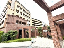 【神奈川県/横浜市神奈川区三枚町】クレストフォルム横浜片倉町 外観：現地外観写真