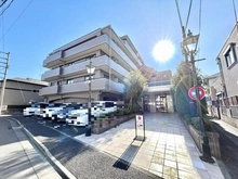 【神奈川県/藤沢市川名】ドラゴンマンション藤沢壱番館 外観：閑静な住宅地に存したマンションです