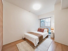 【東京都/渋谷区代々木】オープンレジデンシア代々木ザ・ハウス 約5.9帖の洋室にはウォークインクローゼットを完備