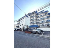 【東京都/目黒区大岡山】秀和大岡山レジデンス 外観：総戸数81戸の中規模レジデンス