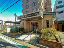【神奈川県/横浜市港北区新羽町】モアグランデ新横浜北 【エントランス】マンションの管理体制良好です！