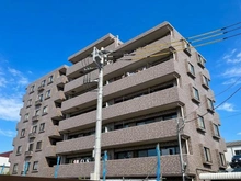 【神奈川県/横浜市港北区新羽町】モアグランデ新横浜北 【外観】2路線3駅利用可能♪ブルーライン「北新横浜」駅 平坦徒歩8分！便利な宅配ボックス付きです♪