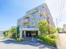 【神奈川県/川崎市宮前区犬蔵】たまプラーザセントラルコート 外観：田園都市線「たまプラーザ」駅より徒歩16分の立地