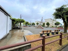 【神奈川県/横浜市都筑区川和町】川和団地3号棟 敷地内公園