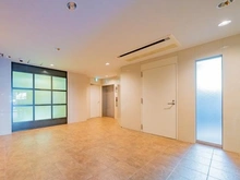 【東京都/港区南麻布】グランスイート南麻布 洗練されたエレベーターホール