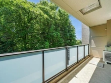 【東京都/調布市入間町】グランドメゾン仙川 バルコニー前面は緑地なのでプライバシー性良好