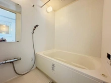 【東京都/渋谷区恵比寿西】代官山デュープレックス 【浴室】毎日の疲れをいやすユニットバス。