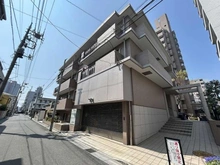 【埼玉県/川口市川口】東急ドエル・アルス川口五丁目弐番館 外観：落着きのある色合いの建物外観