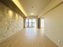 【大阪府/大阪市福島区玉川】キングマンション堂島川 リビングにはエコカラット採用
