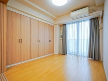 【大阪府/大阪市西区江之子島】阿波座ライズタワーズ　フラッグ46 約6帖の洋室部分です♪