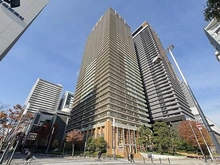 【大阪府/大阪市浪速区湊町】ローレルタワー難波 外観：JR「難波」駅直結♪難波の地下街へそのままアクセスできます♪