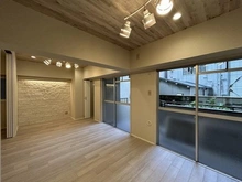 【大阪府/大阪市西区本田】シャトーメルヘン リビング