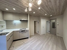 【大阪府/大阪市西区本田】シャトーメルヘン リビング