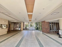 【大阪府/大阪市都島区友渕町】ローレルスクエア都島エル・フラッツ1番館 エントランス