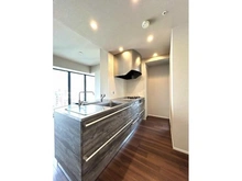 【大阪府/大阪市中央区瓦町】ローレルタワー御堂筋本町 トーヨーキッチン製♪