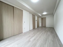 【大阪府/大阪市都島区中野町】サンフォーリーフタウン桜ノ宮 約11.6帖のリビング・ダイニング