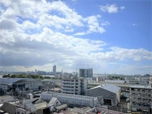 【大阪府/大阪市西淀川区福町】キングマンション新淀川 バルコニーからの眺望（南方向）