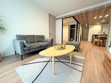 【大阪府/大阪市浪速区湊町】ローレルタワー難波 約19帖のリビングスペース♪