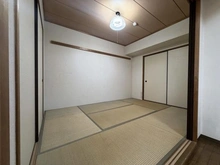 【大阪府/大阪市北区天神橋】キングマンション天神橋Ｉ 約6帖の和室