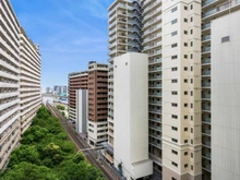 【大阪府/大阪市此花区島屋】リバーガーデンシティさくらの丘 前立てありますが、日当たり、通風良好です！