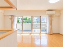 【大阪府/大阪市都島区善源寺町】セントプレイス大阪アーバンコート 実際の室内の家具などをCGにて削除した空室イメージです。