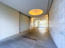 【東京都/府中市四谷】デュオヒルズ府中多摩川 来賓を迎えるロビー