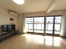 【神奈川県/横浜市戸塚区秋葉町】シティテラス横濱戸塚 リビング