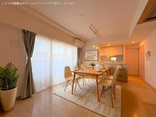 【神奈川県/横浜市戸塚区品濃町】プレミスト東戸塚 リビング