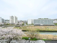 【神奈川県/横浜市戸塚区吉田町】ルネ横浜戸塚 前面に建物がなく開放感のある眺望