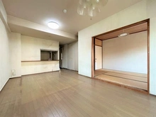 【神奈川県/横浜市戸塚区上矢部町】モアコート戸塚 約15.3帖の広々としたLDK！
