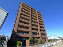 【大阪府/吹田市穂波町】クレステージ吹田 外観：2003年築のマンションです♪