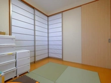 【大阪府/吹田市穂波町】クレステージ吹田 ふすまの奥がリビングになります♪