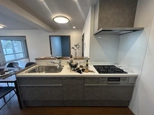 【大阪府/吹田市東御旅町】コスモシティ森林公園壱番館 キッチン