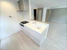 【大阪府/吹田市新芦屋上】メゾン千里丘E棟 システムキッチン新調♪