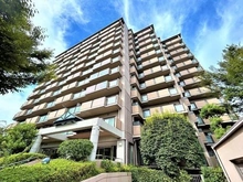 【大阪府/吹田市西御旅町】セントポリア北大阪ヴィゾン弐番館 外観