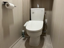【兵庫県/西宮市枝川町】ローレルコート西宮甲子園 温水洗浄便座付きのトイレです！