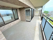 【兵庫県/宝塚市すみれガ丘】ラ・ビスタ宝塚ウエストウイング一番館 