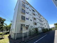 【神奈川県/横浜市緑区長津田町】東向地団地5号棟 外観