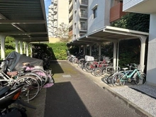 【神奈川県/横浜市緑区長津田みなみ台】プリマシティC 駐輪場