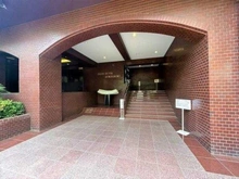 【東京都/千代田区六番町】パレロワイヤル六番町 エントランス