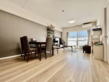 【千葉県/市川市原木】原木中山ファミールハイツ1号館 約１２．４帖のリビングダイニング