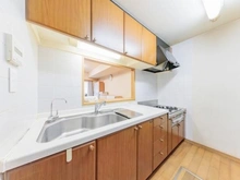 【千葉県/市川市塩焼】アルファグランデ行徳 キッチンには床下収納あり