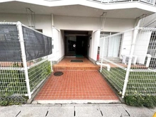 【千葉県/市川市福栄】ニューハイム福栄 エントランス