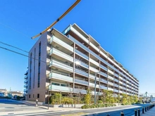 【東京都/小平市上水本町】メイツ一橋学園SUITE 外観：2022年6月築。総戸数171戸のマンションです