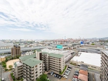【兵庫県/神戸市東灘区御影本町】ライオンズガーデン御影 14階建て最上階につき、眺望良好。海と山が望めます。