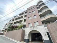 【兵庫県/神戸市灘区岩屋中町】ワコーレ灘ヴァリス 外観：総戸数41戸