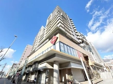 【兵庫県/神戸市灘区桜口町】ウェルブ六甲道5番街1番館 外観：2001年12月築、総戸数82戸