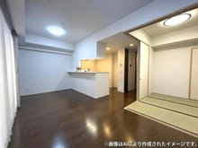 【兵庫県/神戸市灘区森後町】プレミスト六甲道 リビング