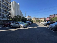 【東京都/足立区梅田】マーシャンハイツ梅島 駐車場